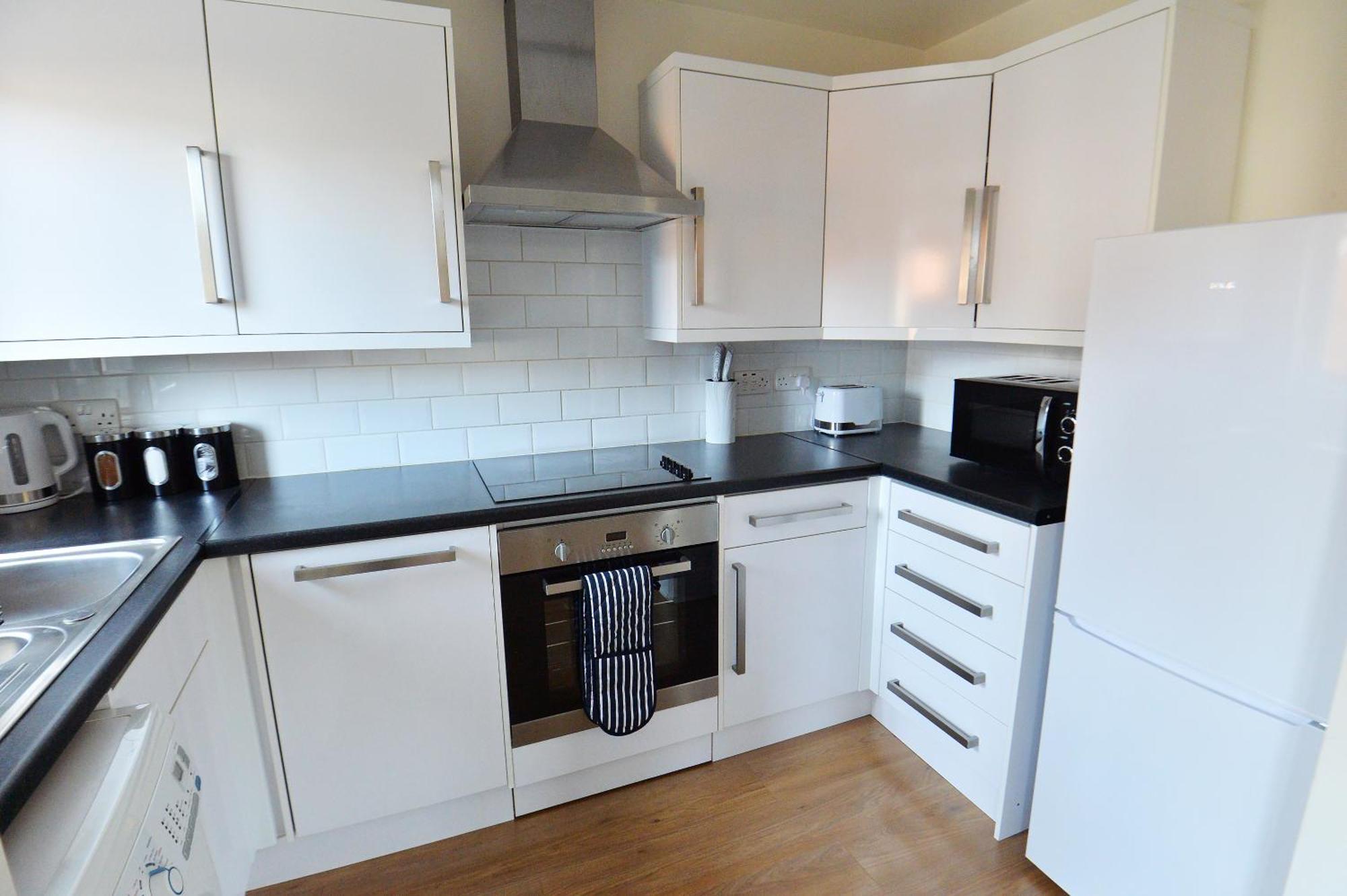 Stylish 2Br Flat - 2 Free Parking Spaces - Near Lgw Airport Crawley  Esterno foto